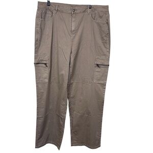 Penningtons women’s‎ cargo pants khaki size 18 zippered pockets